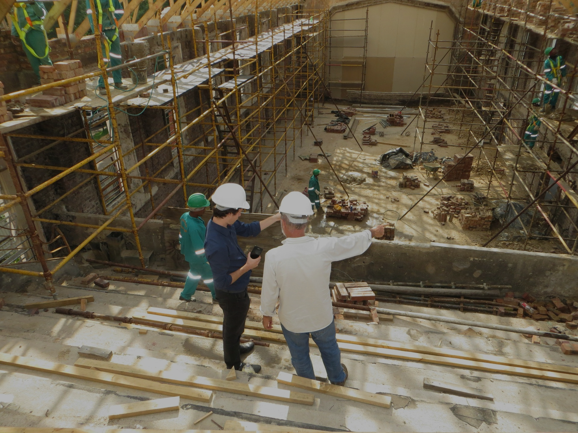 Obra de construção civil da Teixeirasemprogresso em Vila Pouca de Aguiar